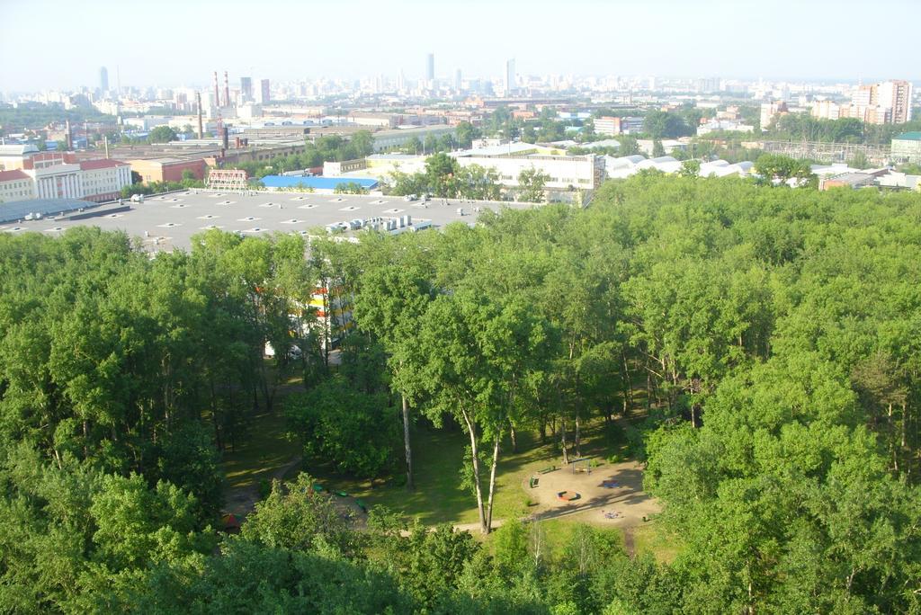 Bolshoy Ural Na Stachek Hotel Ekaterinburg Habitación foto